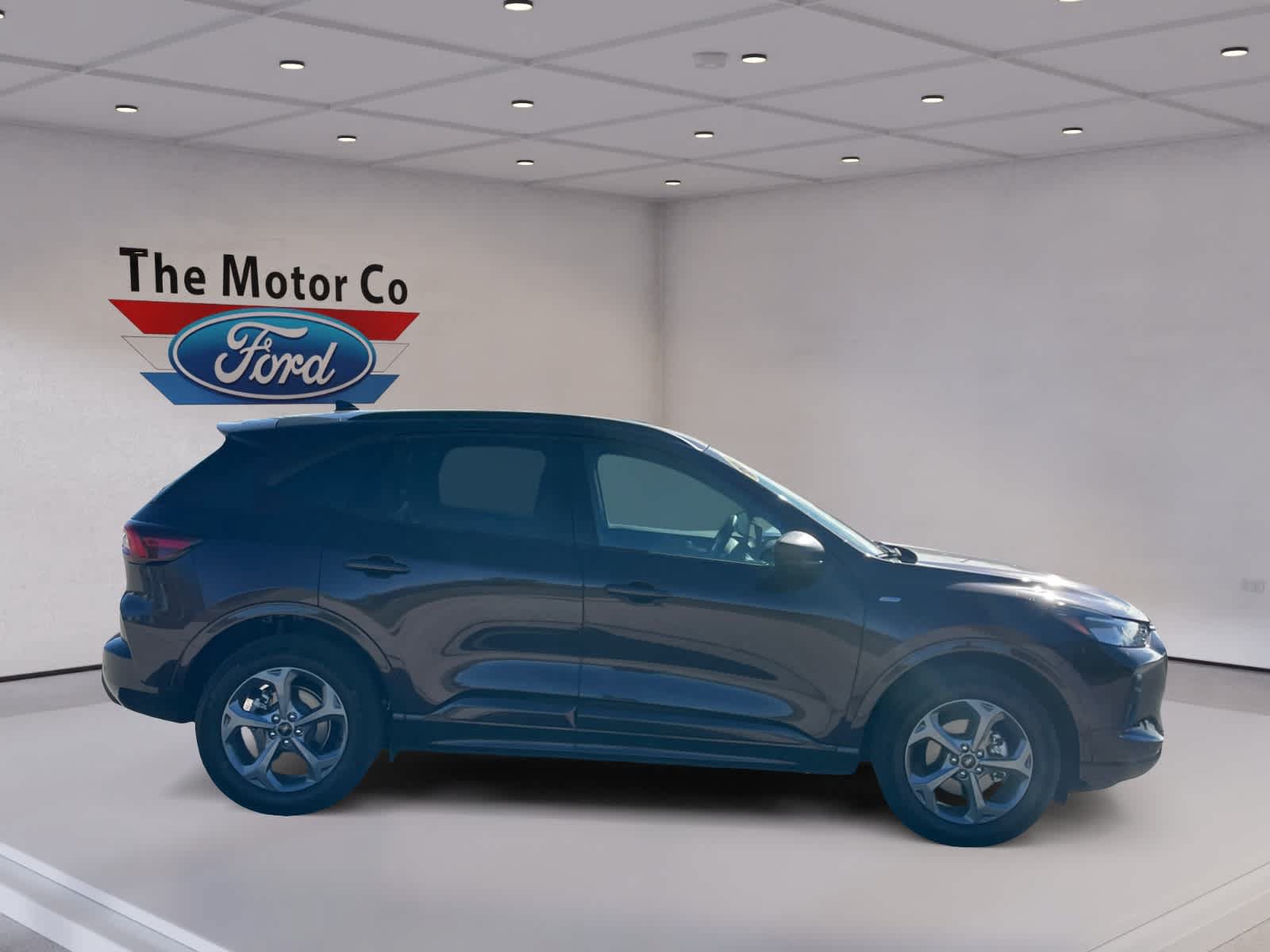 Certified 2023 Ford Escape ST-Line w/ Tech Pack #1 AWD/4WD image 4