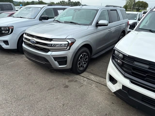 Certified 2024 Ford Expedition XLT AWD/4WD image 8