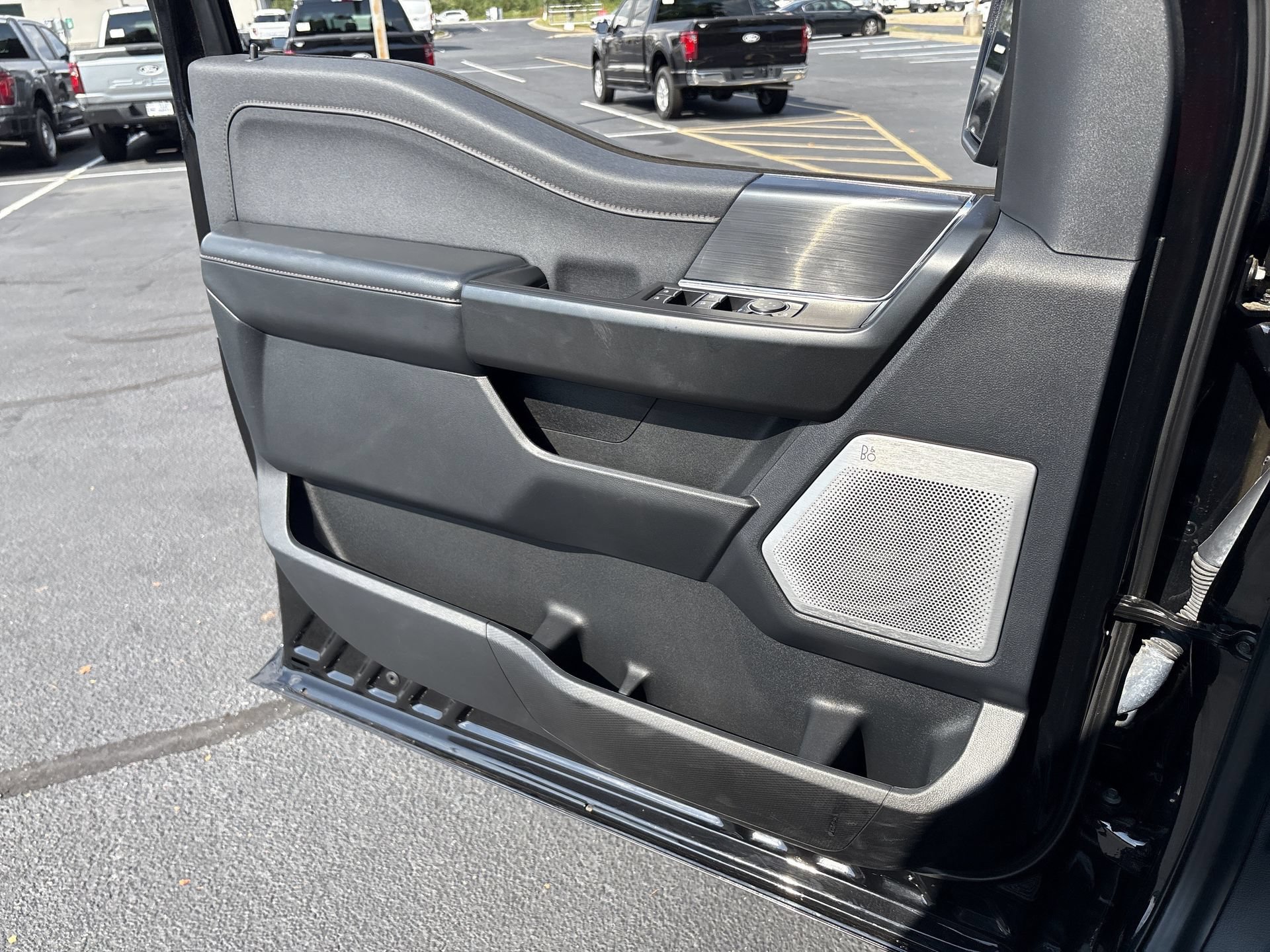 Certified 2023 Ford F150 Raptor AWD/4WD image 15