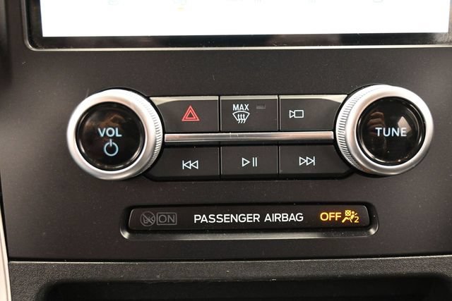 Certified 2024 Ford Edge SEL AWD/4WD image 25