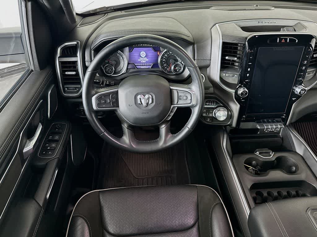 Used 2023 RAM 1500 Laramie AWD/4WD image 10