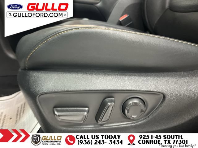 Used 2024 Toyota Sienna XLE Woodland Edition AWD/4WD image 23