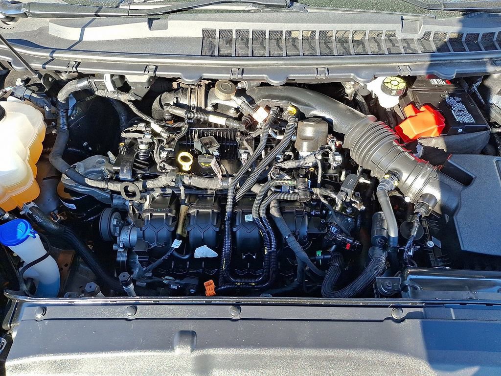 Certified 2024 Ford Edge Titanium image 27