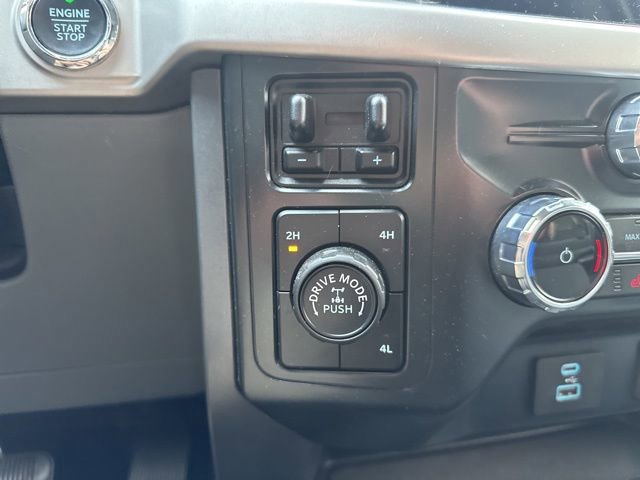 Certified 2022 Ford F150 XLT w/ Equipment Group 302A High image 32