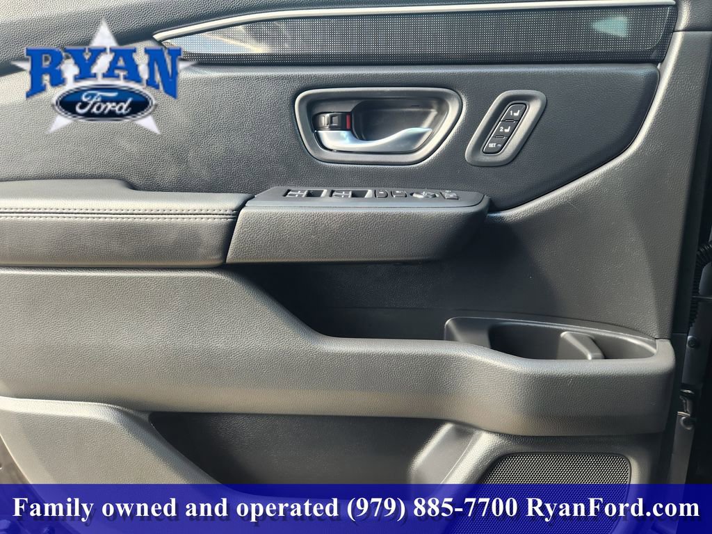 Used 2025 Honda Pilot Elite image 17