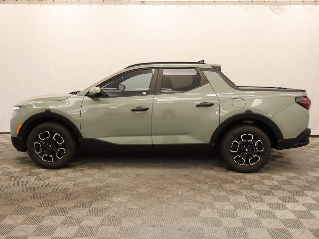 Used 2024 Hyundai Santa Cruz SEL w/ Activity Package FWD image 2