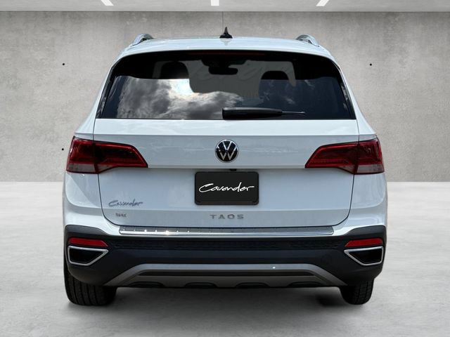Used 2024 Volkswagen Taos SE FWD image 16