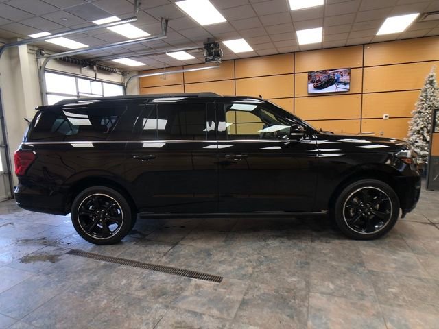 Certified 2022 Ford Expedition Max Limited image 8