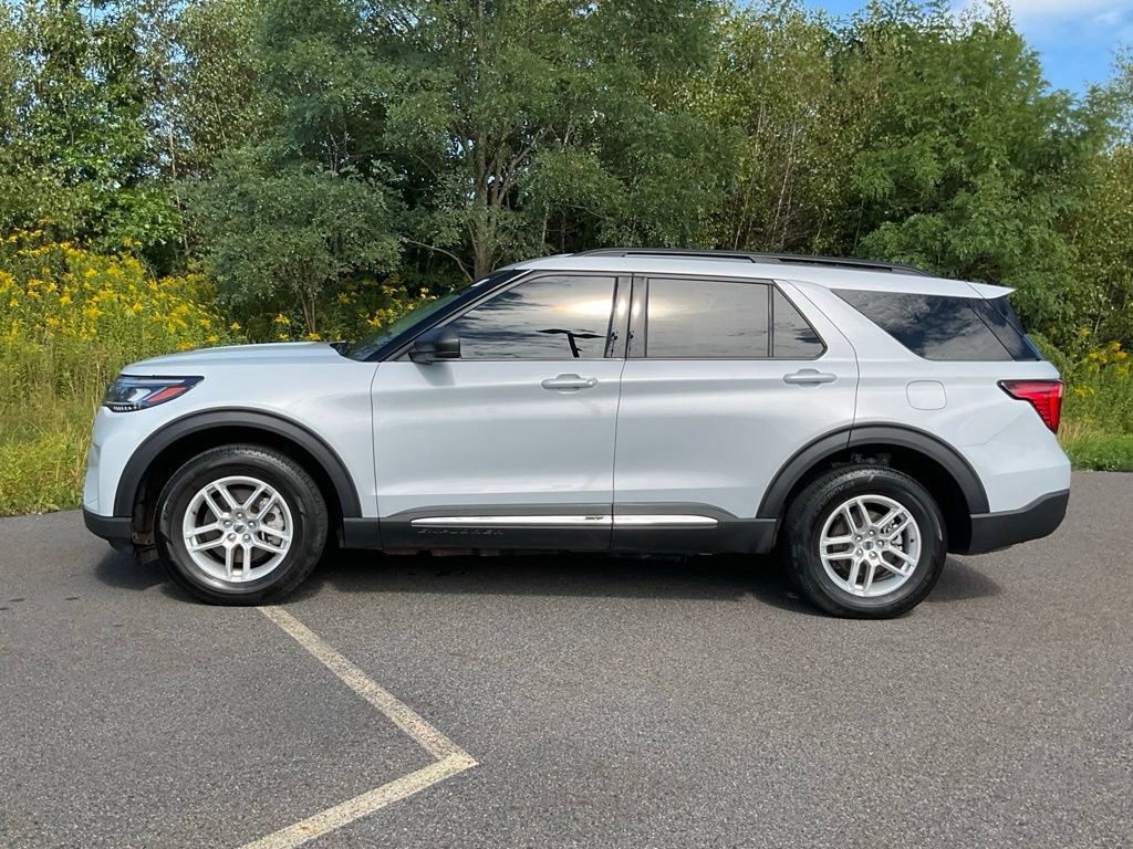 Certified 2025 Ford Explorer Active AWD/4WD image 31