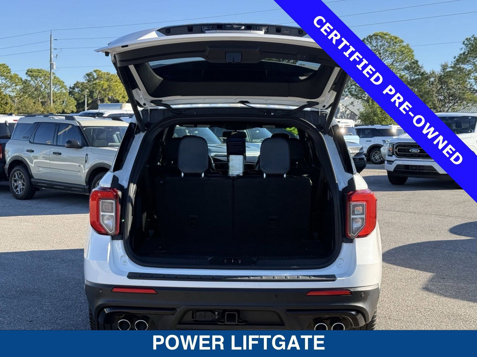 Certified 2020 Ford Explorer ST w/ ST Street Pack image 13