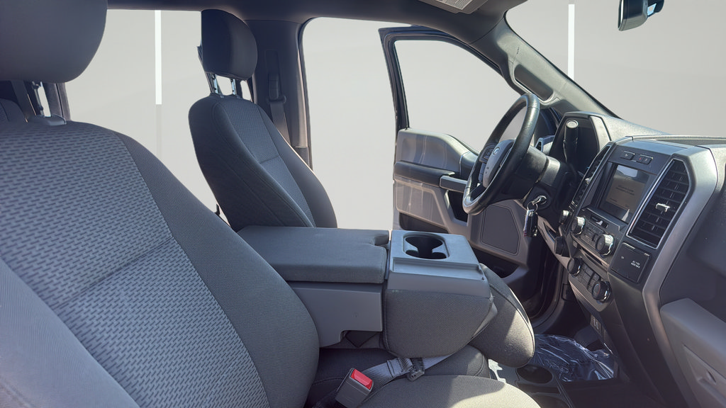 Certified 2018 Ford F150 XLT w/ Equipment Group 302A Luxury AWD/4WD image 32