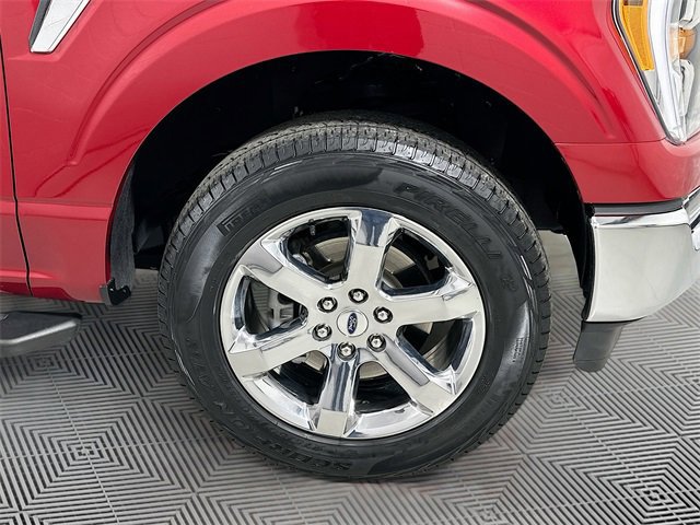 Certified 2022 Ford F150 XLT w/ Equipment Group 302A High image 23