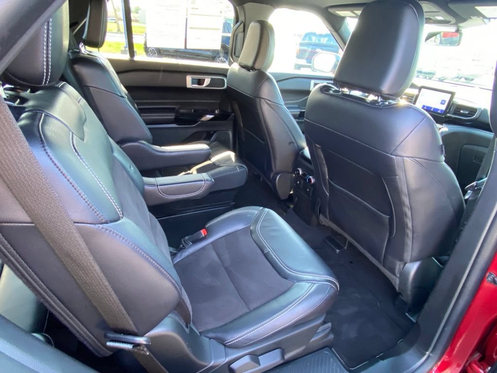 Certified 2023 Ford Explorer ST AWD/4WD image 43