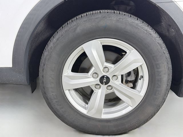Used 2022 Kia Sorento LX FWD image 34