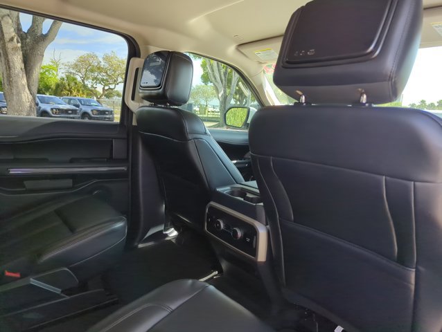 Certified 2024 Ford Expedition Max XLT image 24