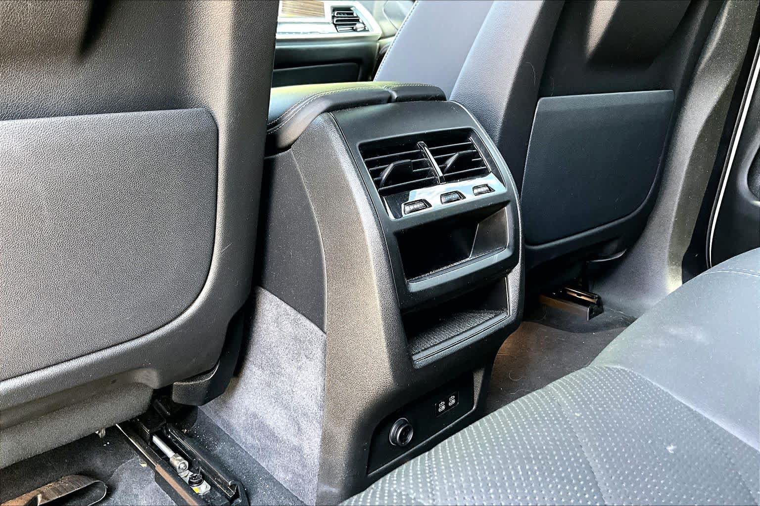 Used 2026 BMW X5 xDrive40i AWD/4WD image 36