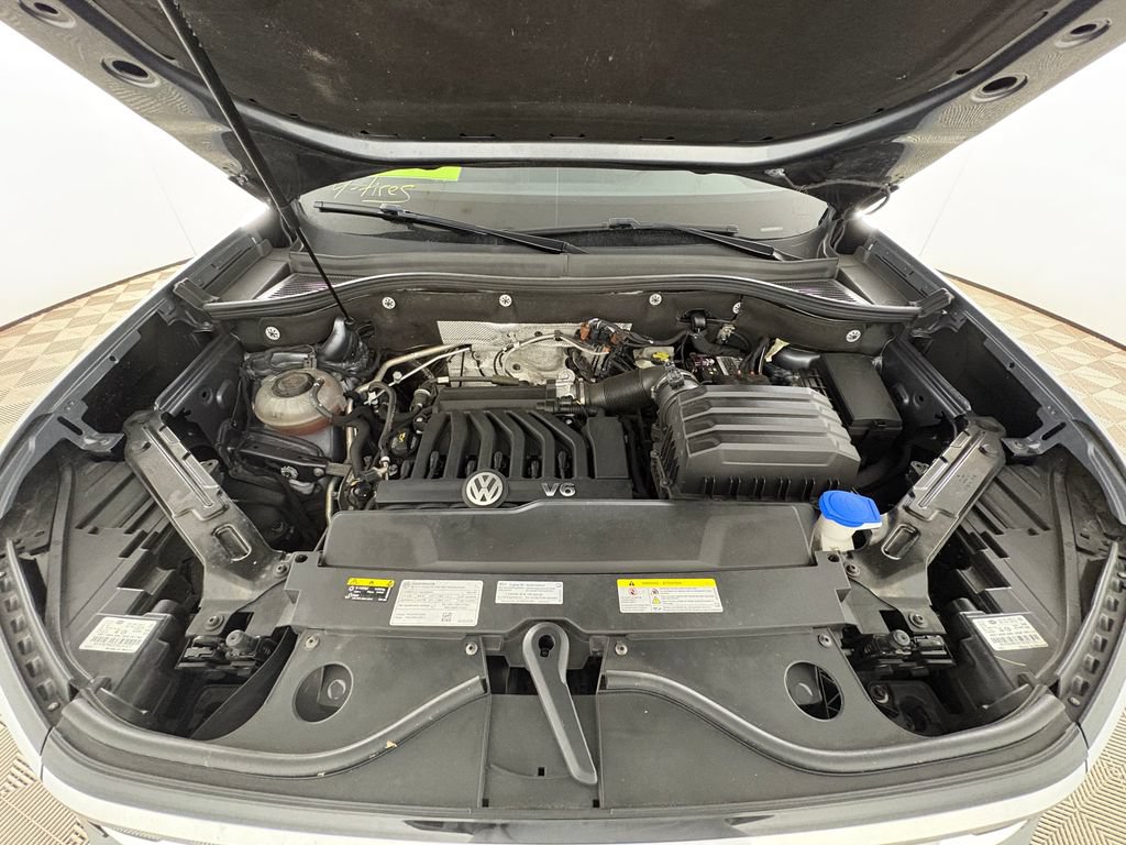 Used 2023 Volkswagen Atlas Cross Sport SE FWD image 30