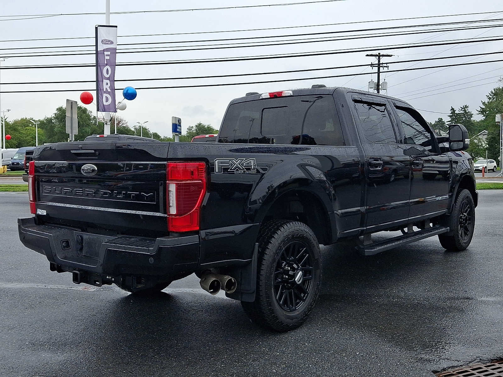 Certified 2022 Ford F250 Lariat w/ Black Appearance Pkg AWD/4WD image 6