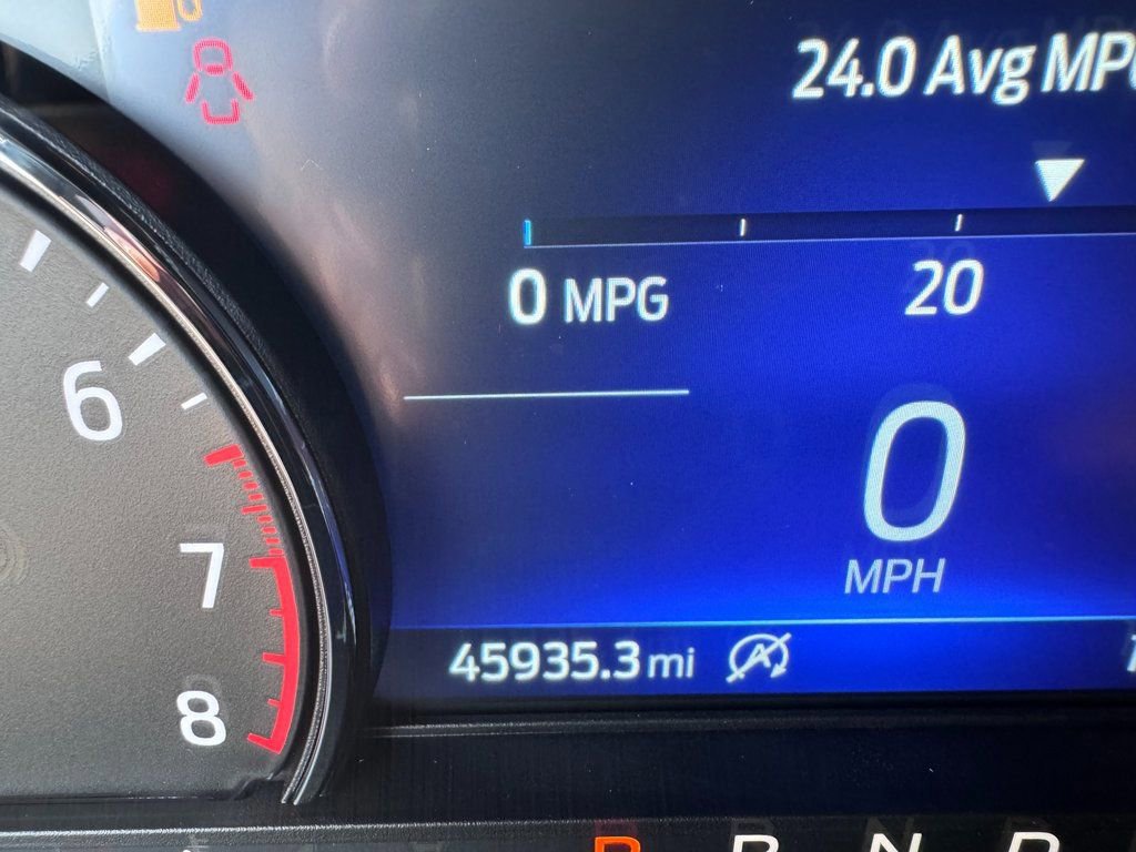 Certified 2021 Ford Explorer XLT w/ Equipment Group 202A image 20