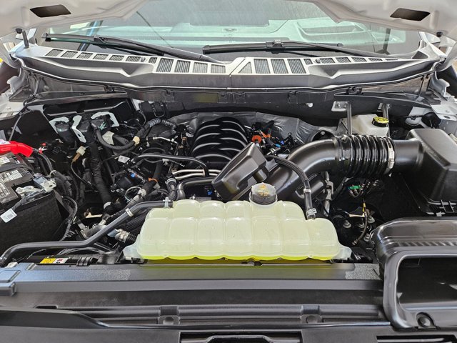 Certified 2025 Ford F150 Lariat w/ Equipment Group 502A High image 24