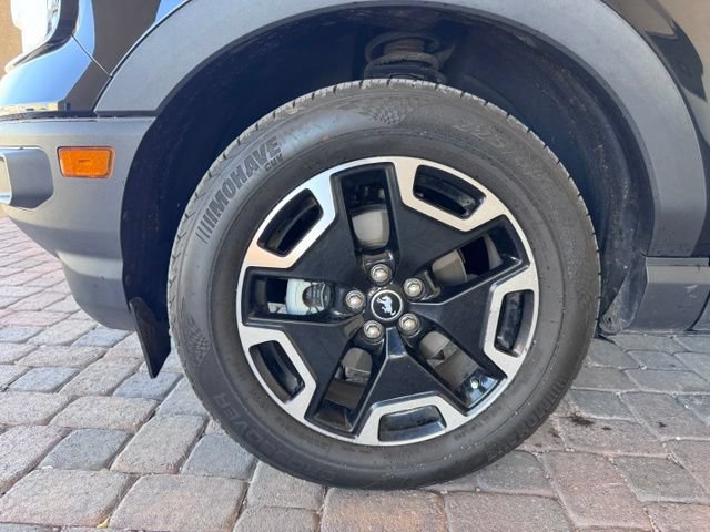 Certified 2023 Ford Bronco Sport Outer Banks w/ Tech Package AWD/4WD image 25