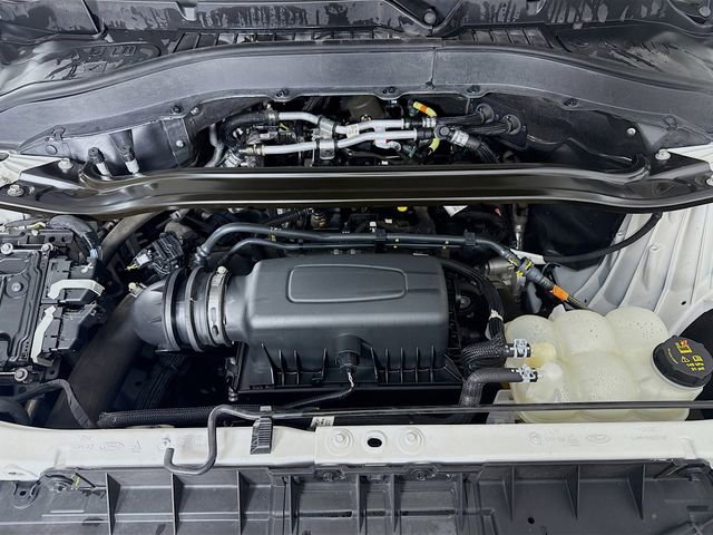 Certified 2021 Ford Explorer Limited w/ Equipment Group 301A image 33