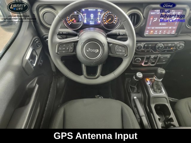 Used 2023 Jeep Gladiator Sport AWD/4WD image 25