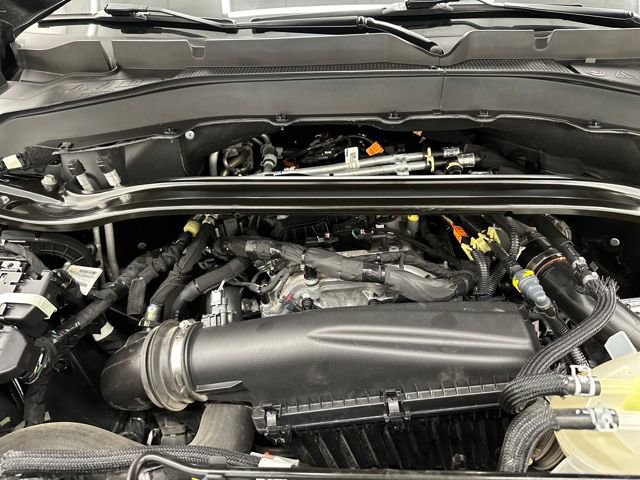 Certified 2025 Ford Explorer ST-Line image 38