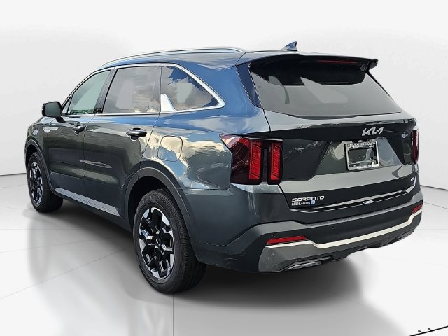 Used 2024 Kia Sorento S AWD/4WD image 6