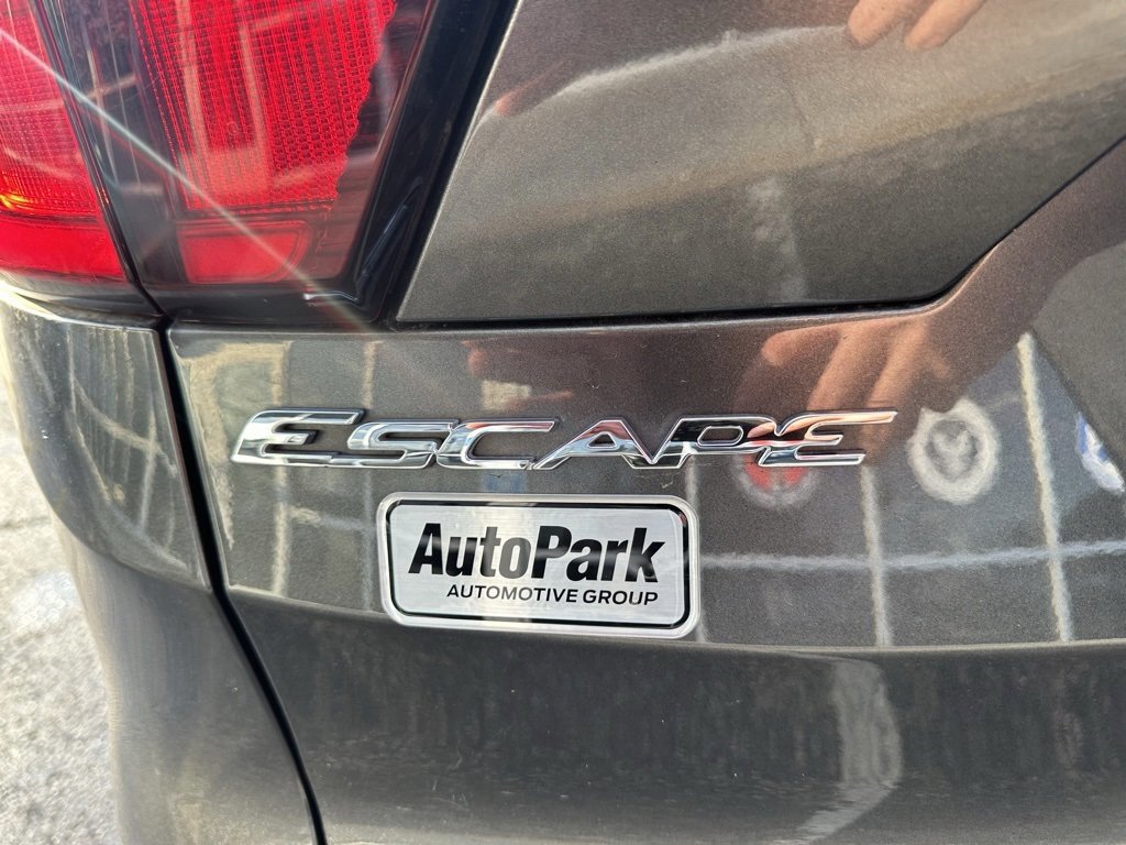 Certified 2019 Ford Escape SEL image 10