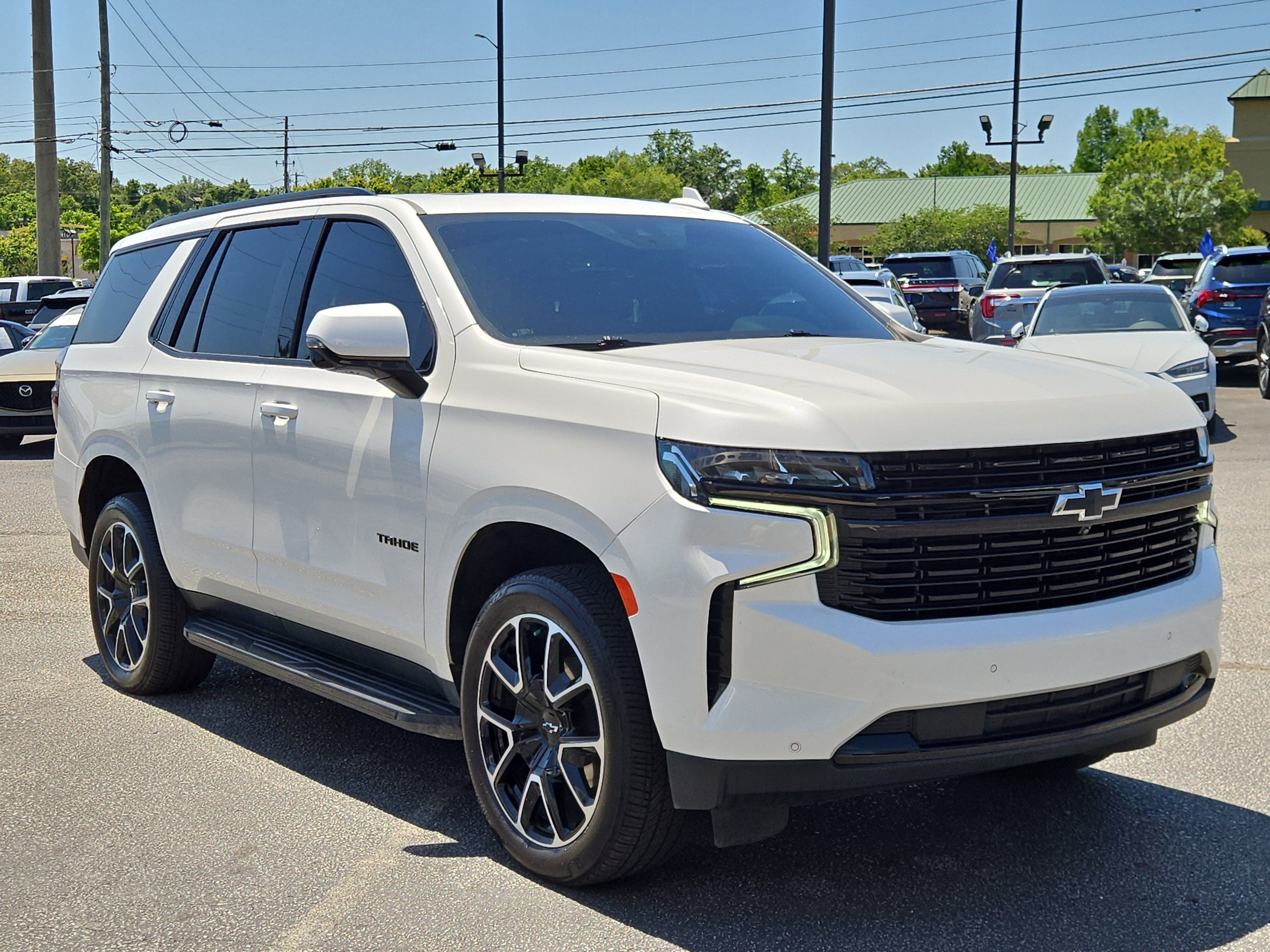 Used 2024 Chevrolet Tahoe RST w/ Luxury Package RWD image 4