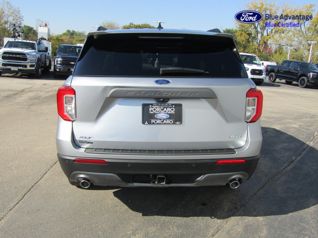 Certified 2024 Ford Explorer XLT w/ Equipment Group 202A AWD/4WD image 4