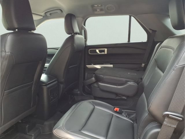 Certified 2023 Ford Explorer XLT w/ Equipment Group 202A AWD/4WD image 10