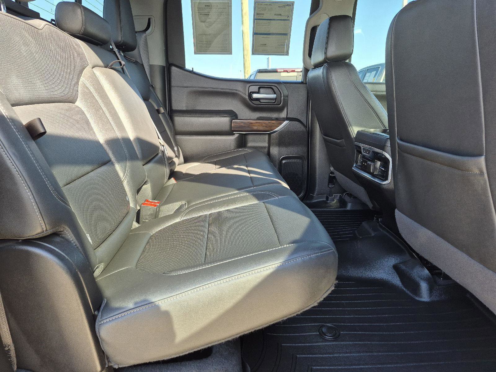 Used 2021 GMC Sierra 1500 SLT image 31