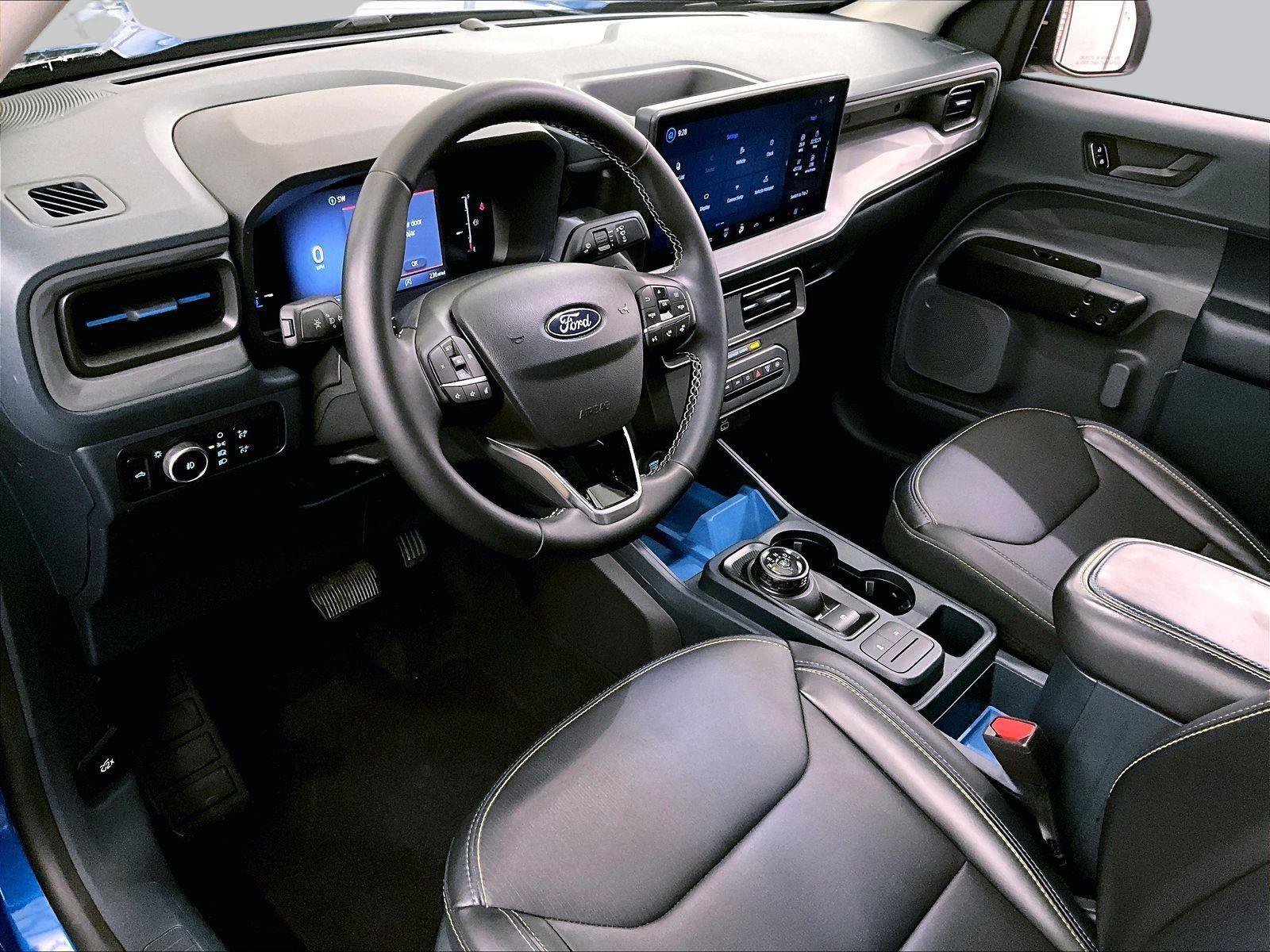 Certified 2025 Ford Maverick Lobo AWD/4WD image 12