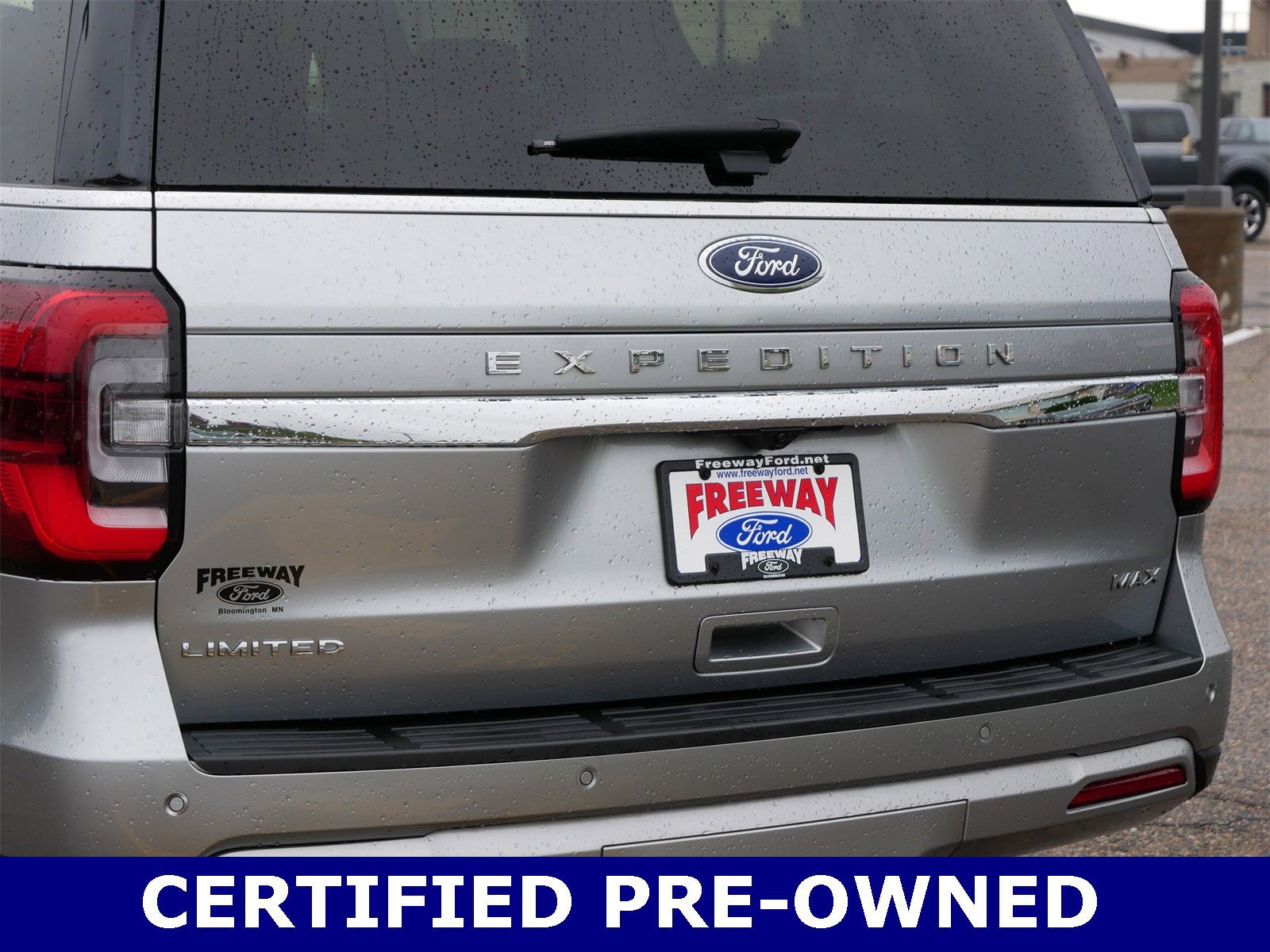 Certified 2024 Ford Expedition Max Limited image 5