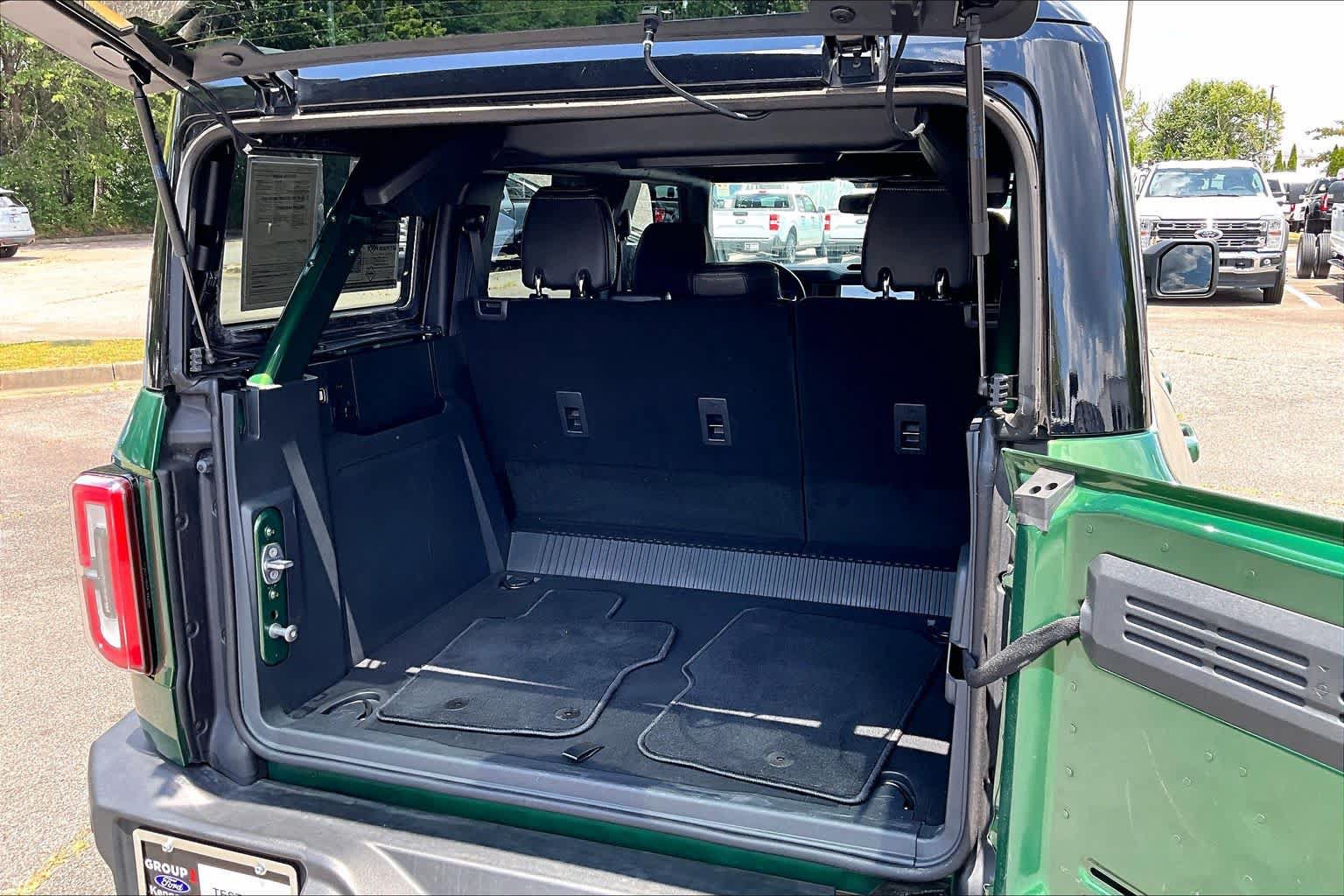 Certified 2025 Ford Bronco Outer Banks AWD/4WD image 32