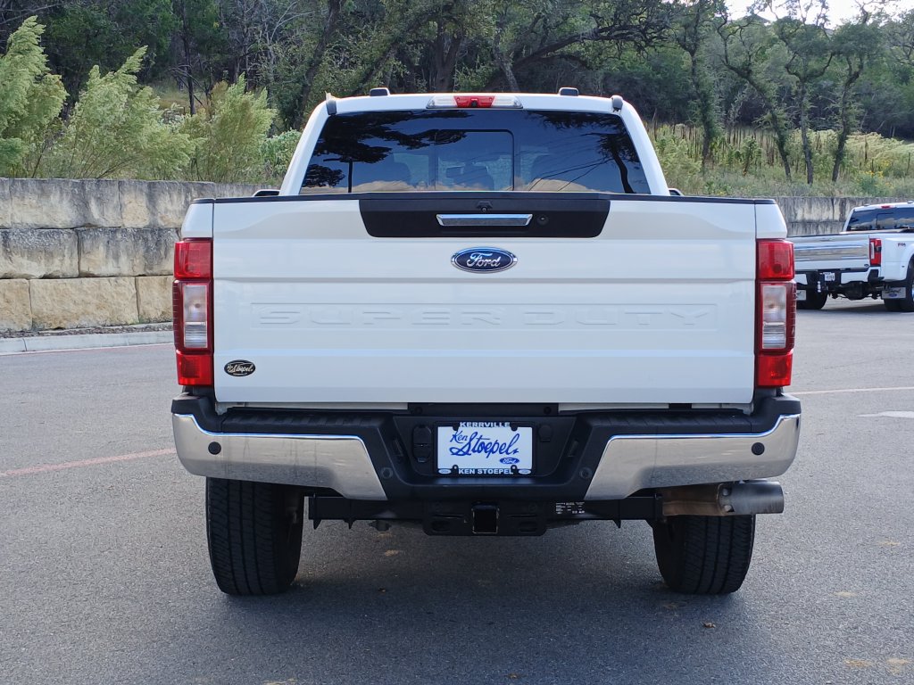 Certified 2022 Ford F250 Lariat w/ Lariat Value Package AWD/4WD image 4