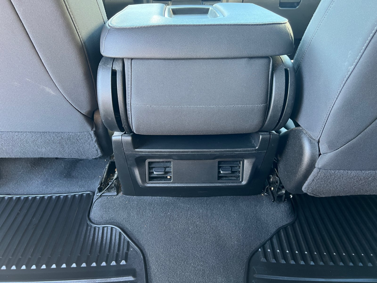 Used 2021 Chevrolet Silverado 1500 Custom w/ Safety Confidence Package AWD/4WD image 27