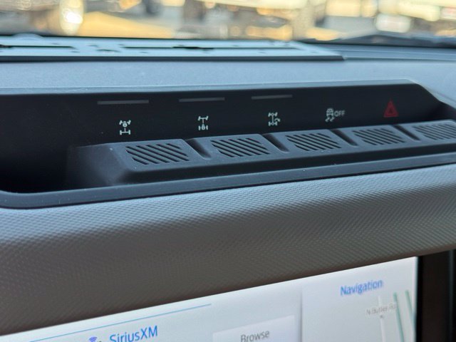 Certified 2023 Ford Bronco Wildtrak AWD/4WD image 27