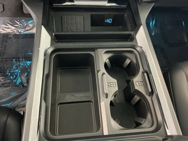 Certified 2025 Ford F450 Lariat w/ FX4 Off-Road Package image 22