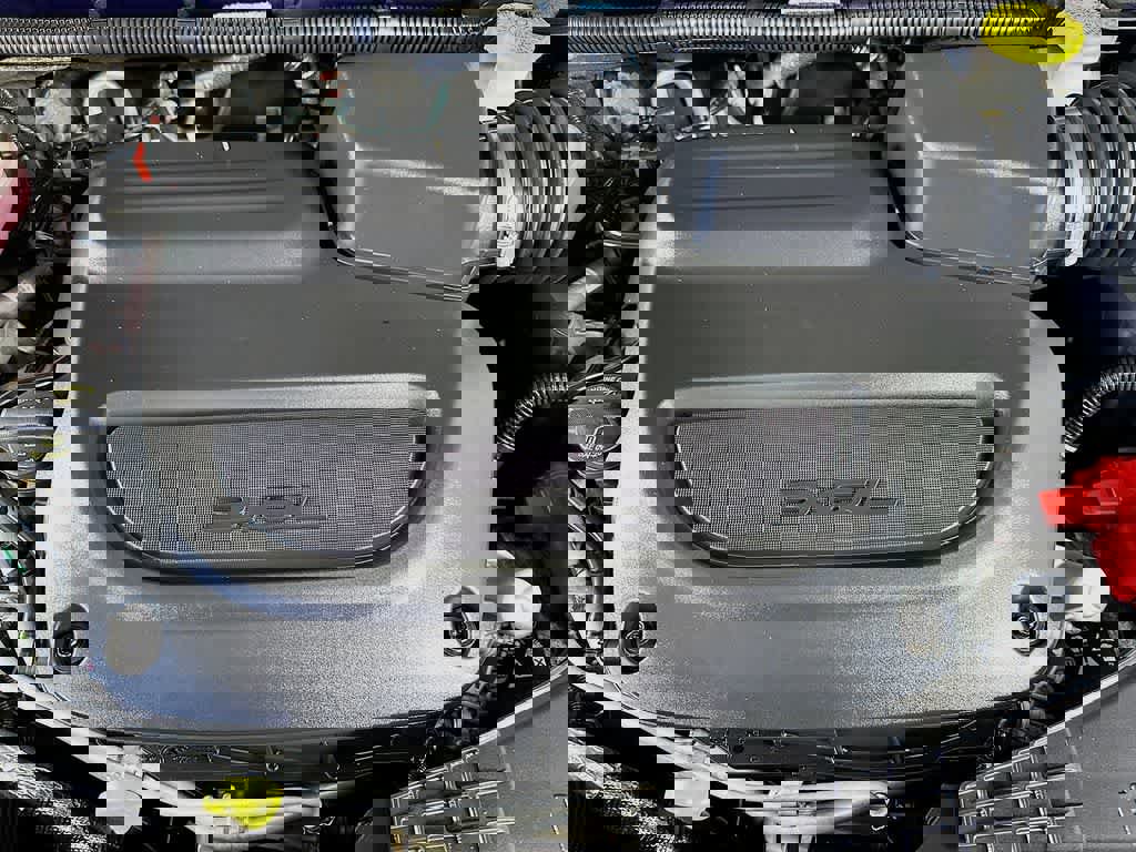 Used 2024 Chrysler Pacifica Touring-L image 9