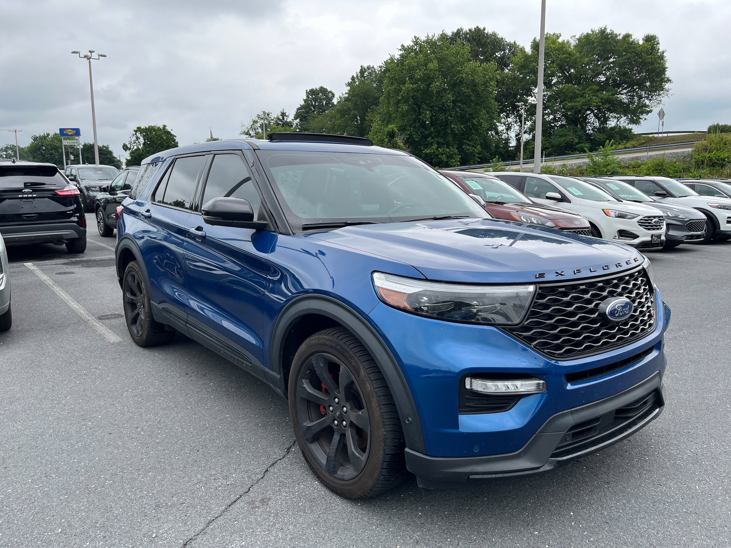 Certified 2021 Ford Explorer ST w/ Equipment Group 401A AWD/4WD image 4