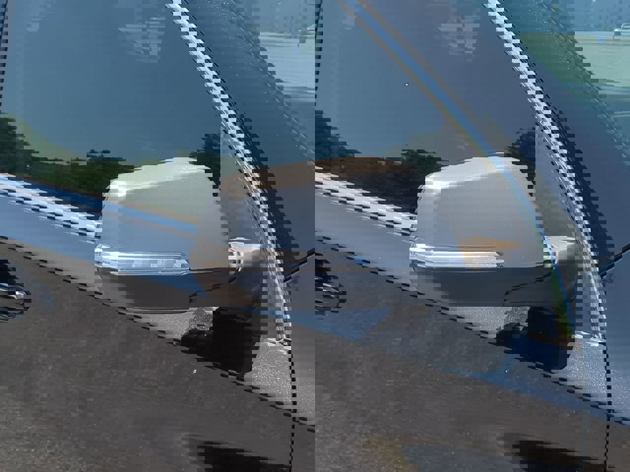 Used 2021 Chevrolet Traverse LT image 10