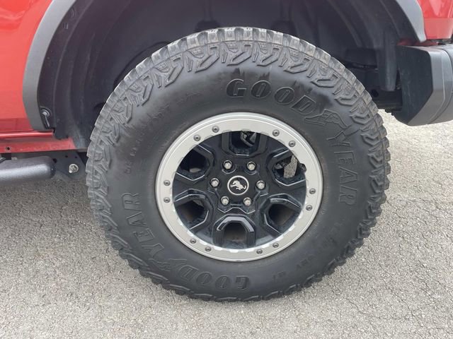 Certified 2023 Ford Bronco Badlands w/ Sasquatch Package image 11