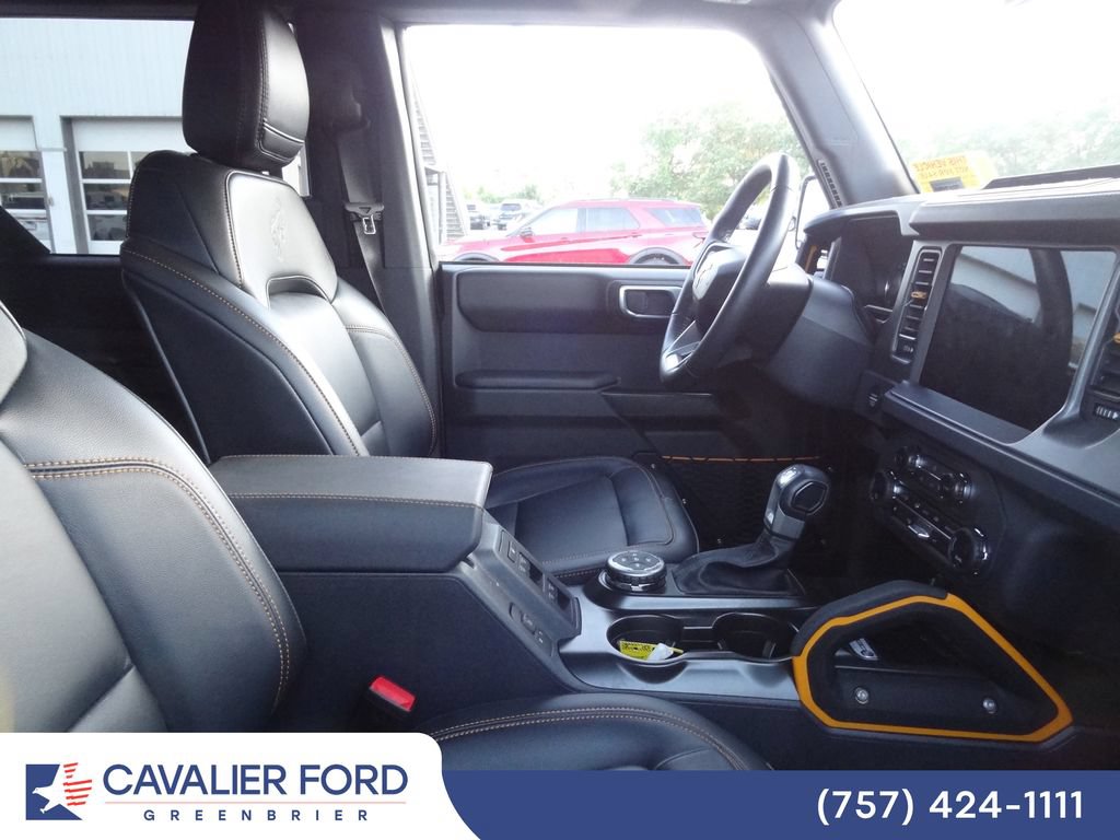 Certified 2024 Ford Bronco Badlands AWD/4WD image 10