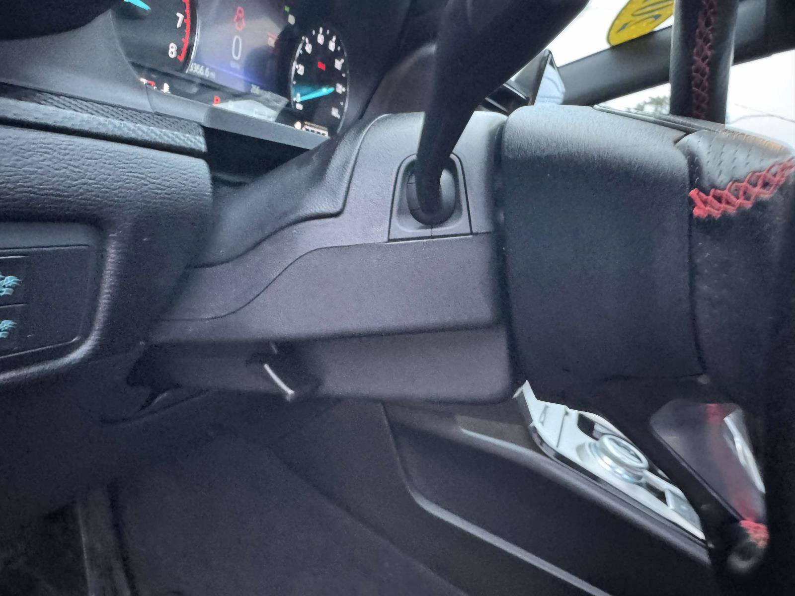 Certified 2022 Ford Explorer ST-Line w/ Class IV Trailer Tow Package image 26