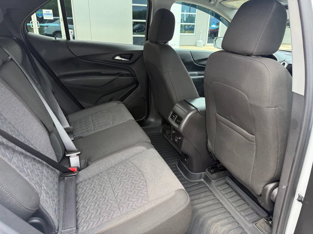 Used 2024 Chevrolet Equinox LT AWD/4WD image 17