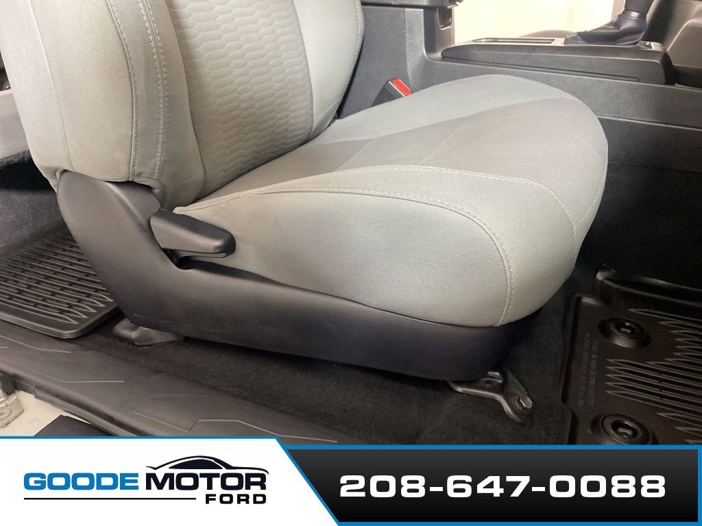 Used 2019 Toyota Tacoma SR w/ SX Package AWD/4WD image 22