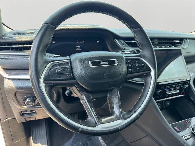 Used 2022 Jeep Grand Cherokee L Limited w/ Luxury Tech Group II AWD/4WD image 18